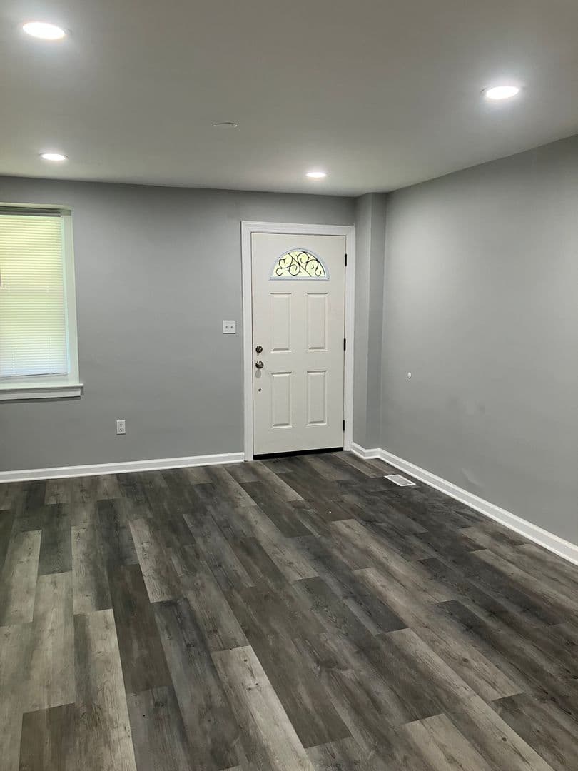 Baltimore House: 5049 Chalgrove Ave