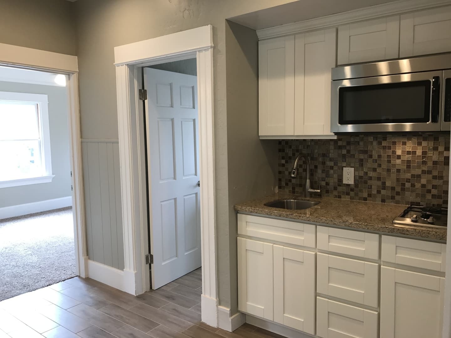 Sacramento Apartment: 711 18th Street