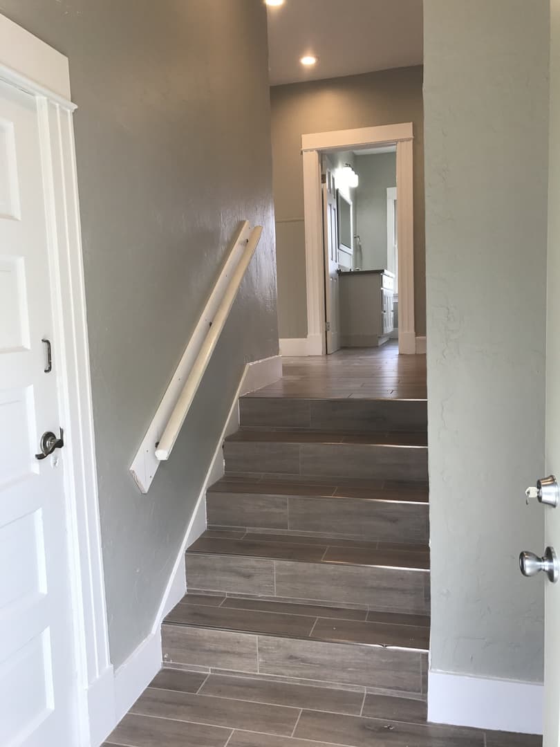 Sacramento Apartment: 711 18th Street