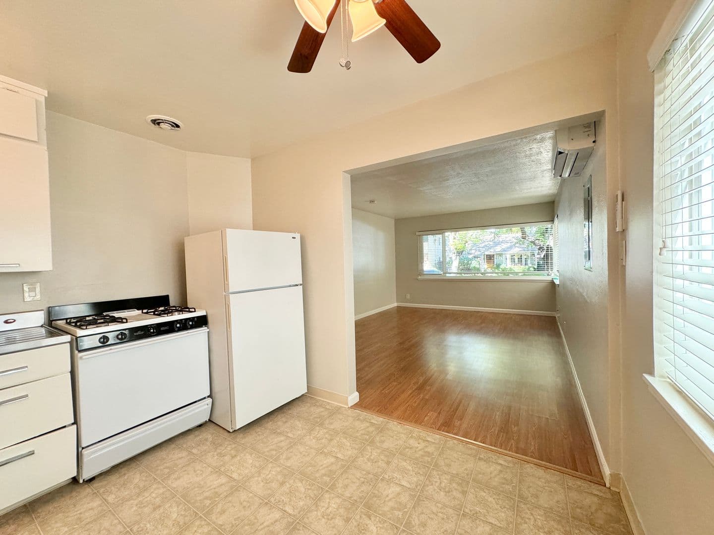 Sacramento Apartment: 1818 N Street