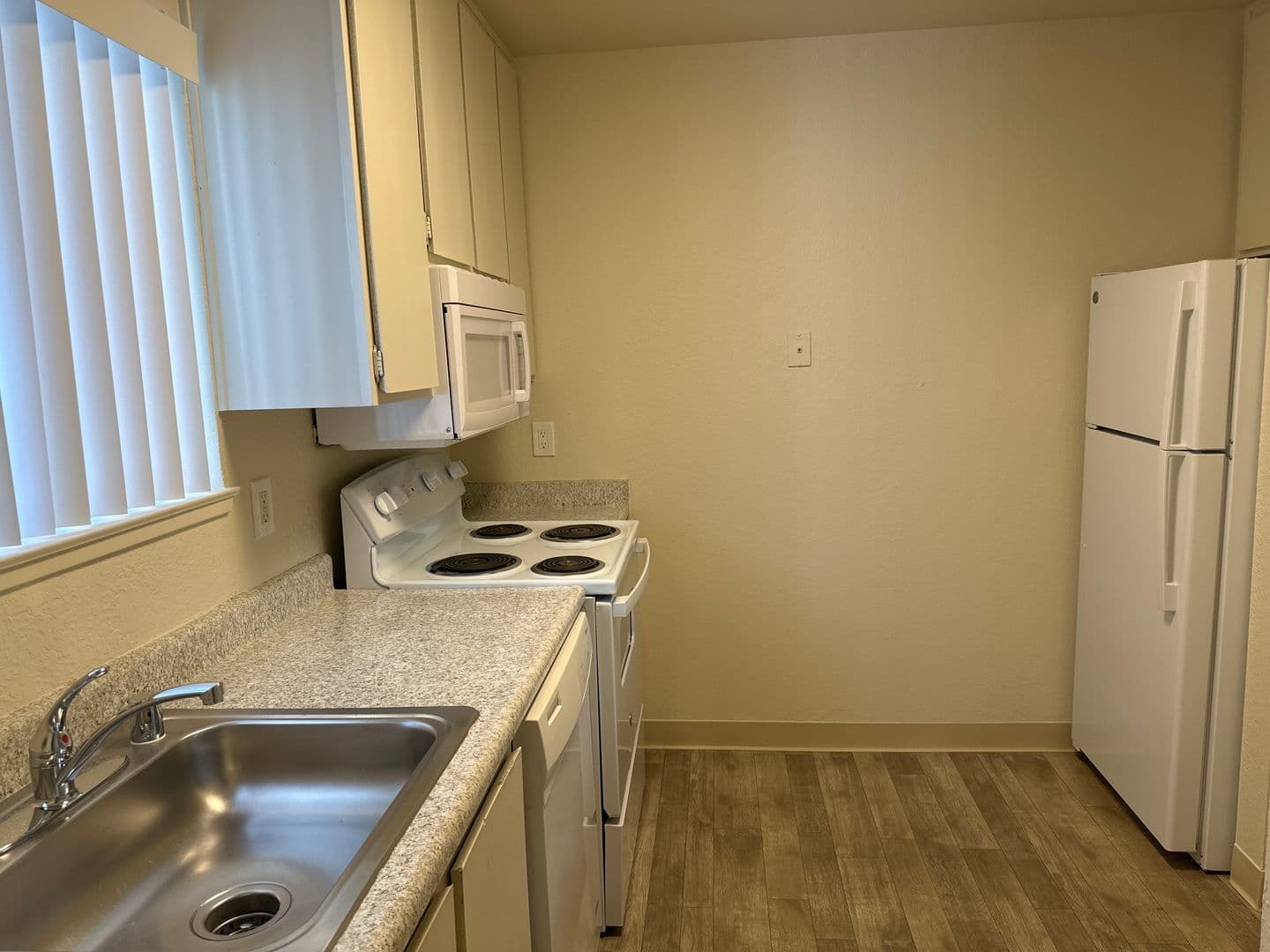 Sacramento Apartment: 2511 Northrop Avenue