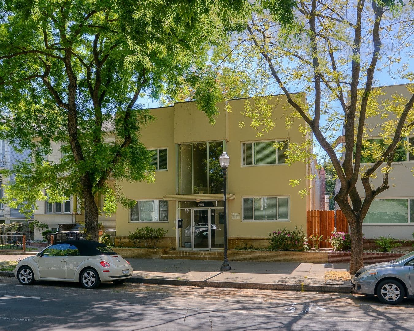 Sacramento Apartment: 1822 N Street