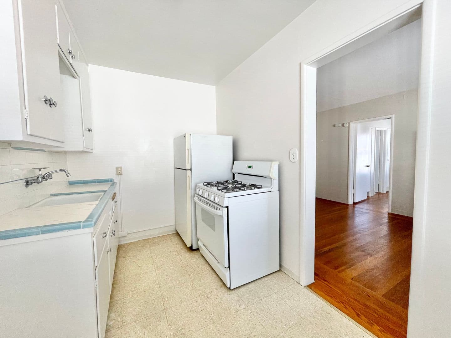 Sacramento Apartment: 2231 11th Avenue
