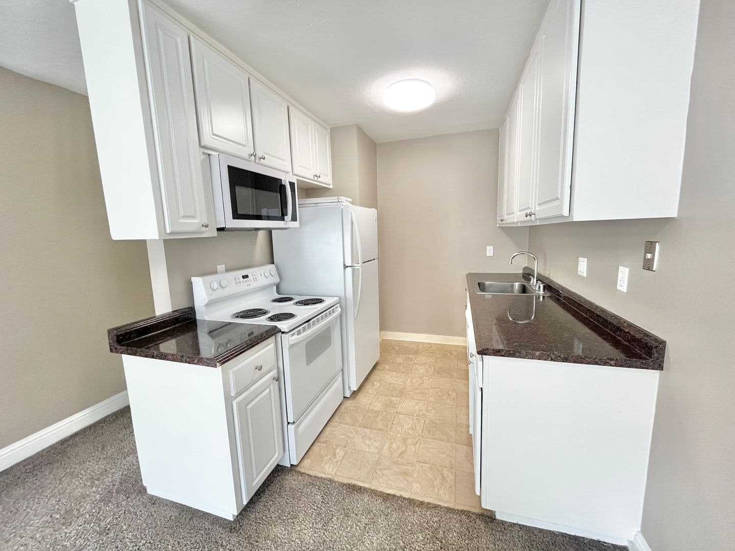 Sacramento Apartment: 3900-04 H Street