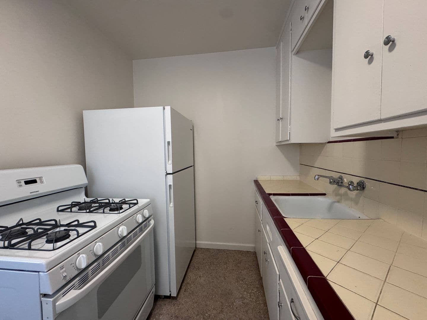 Sacramento Apartment: 2231 11th Avenue