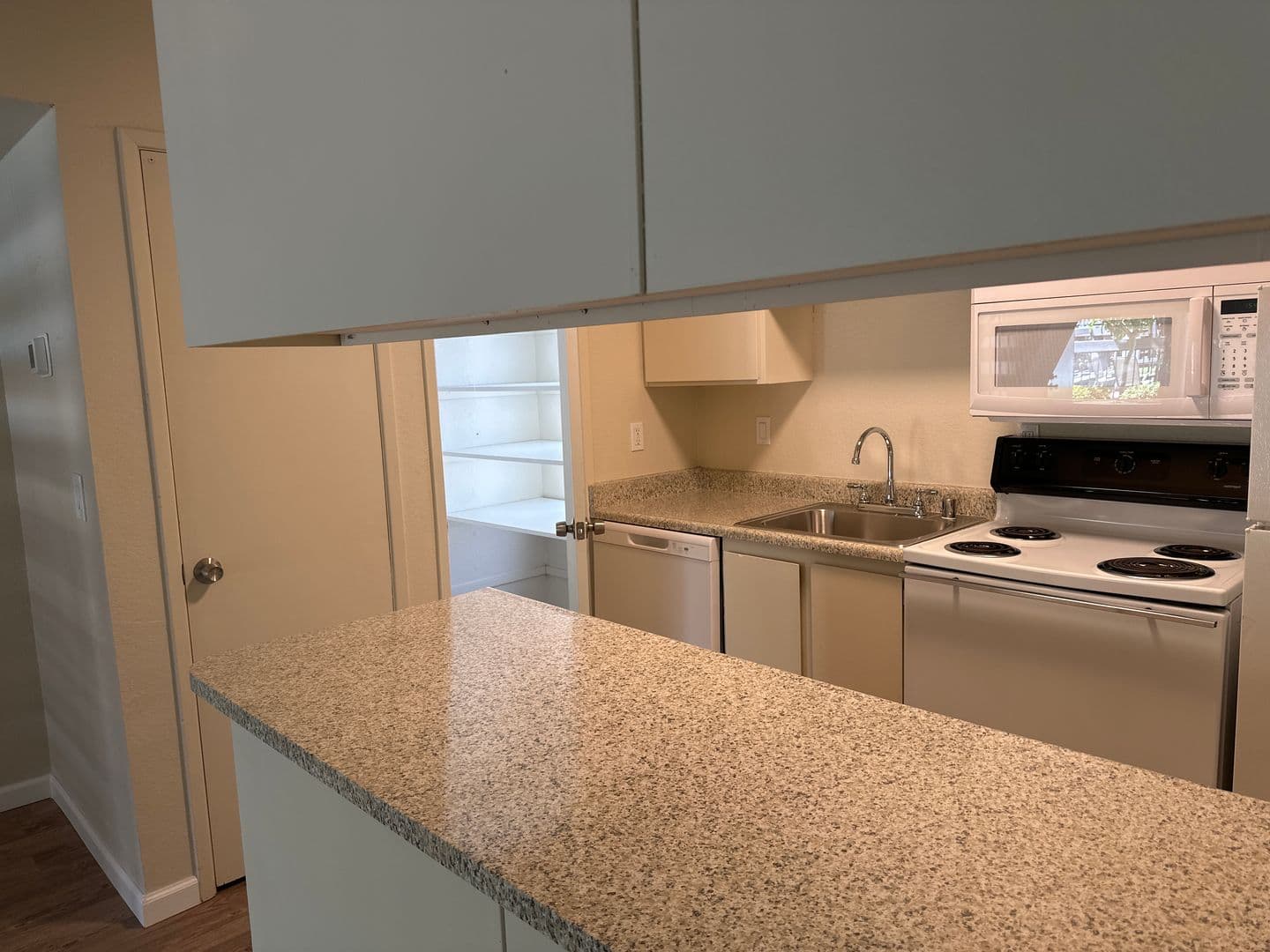 Sacramento Apartment: 2511 Northrop Avenue