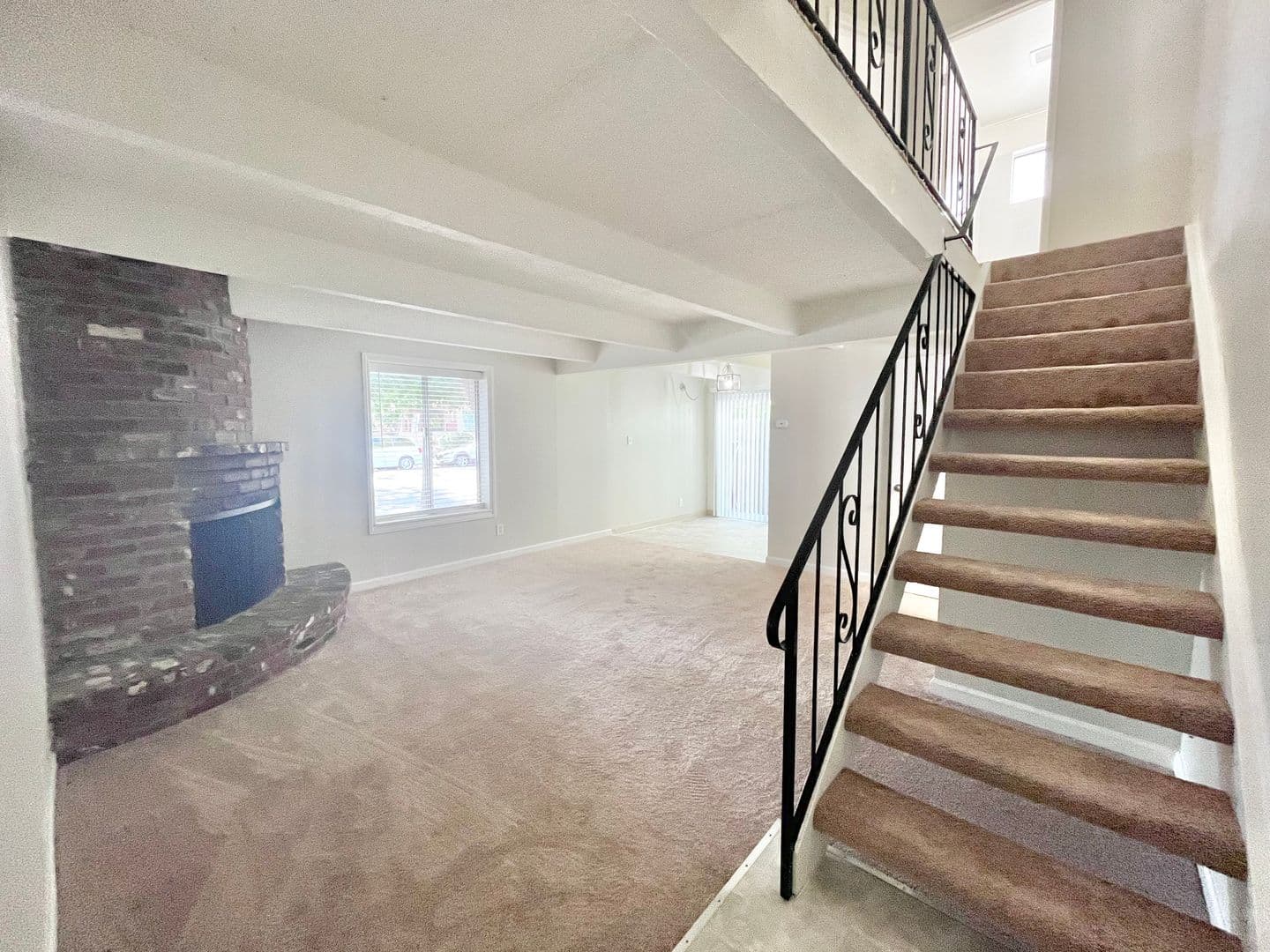 Sacramento Apartment: 2805-2807 H Street