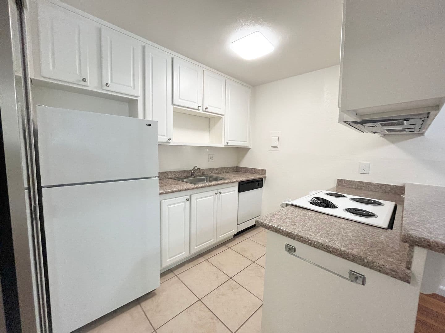 Sacramento Apartment: 1627-29 H Street