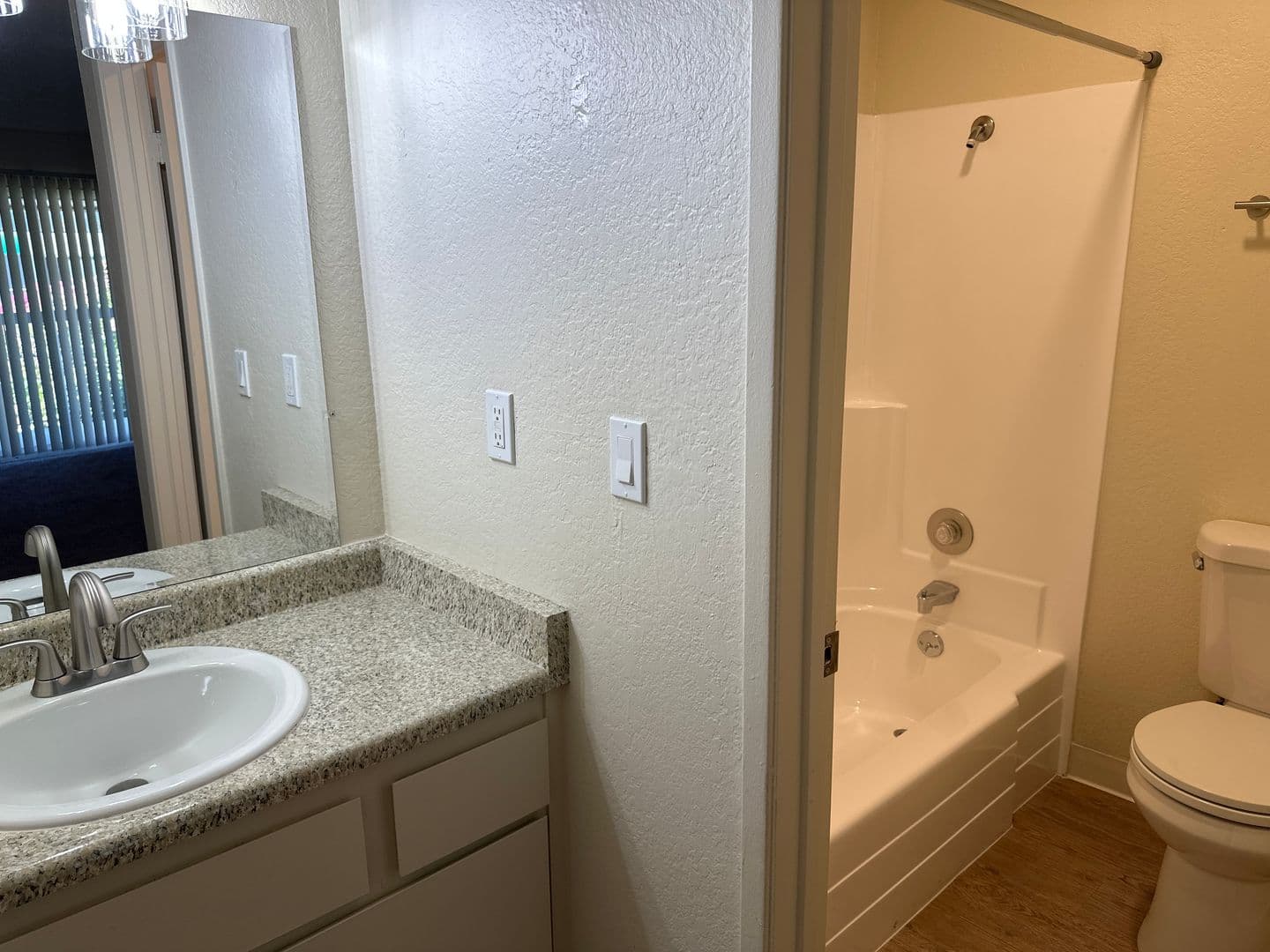 Sacramento Apartment: 2511 Northrop Avenue