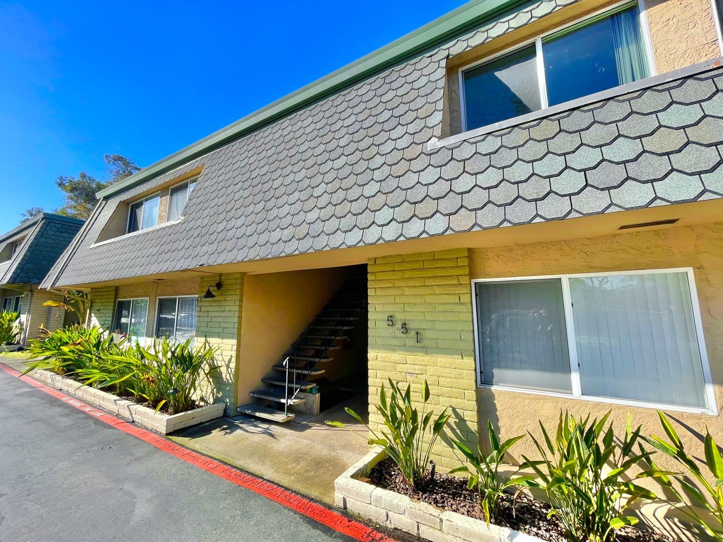 Sacramento Apartment: 541-551 Morse Avenue