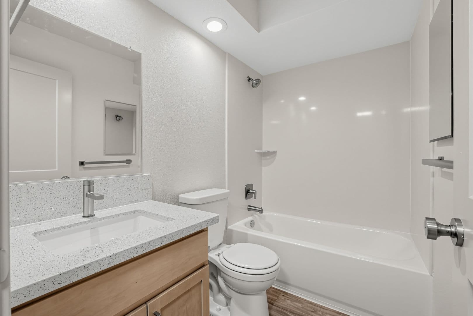 Sacramento Apartment: 541-551 Morse Avenue