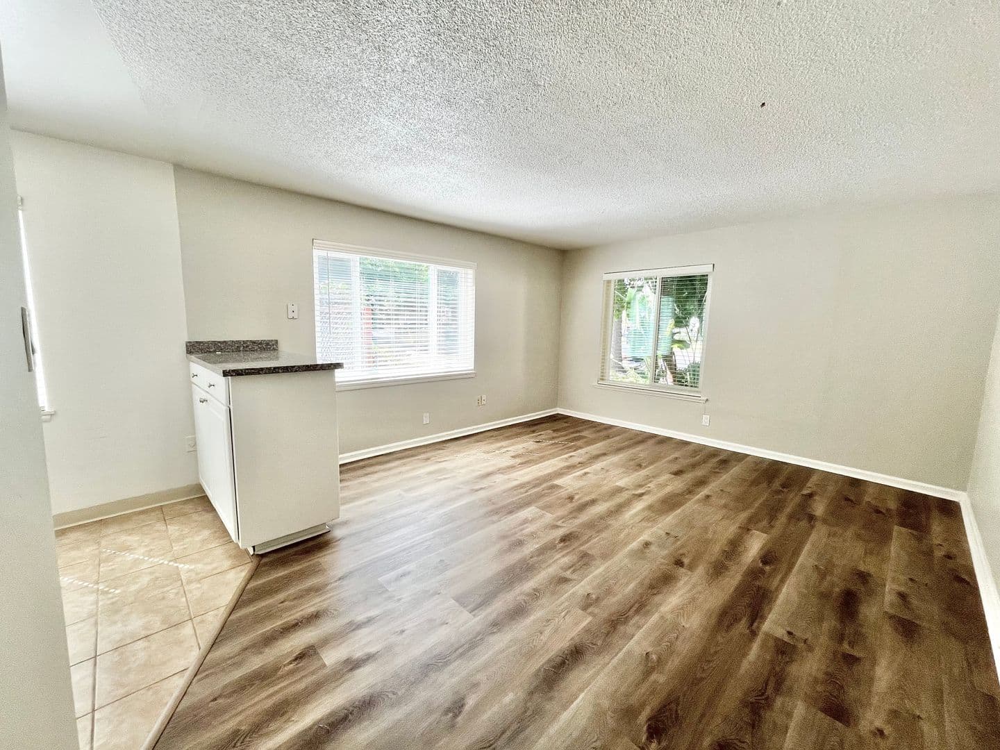Sacramento Apartment: 2414 Capitol Avenue