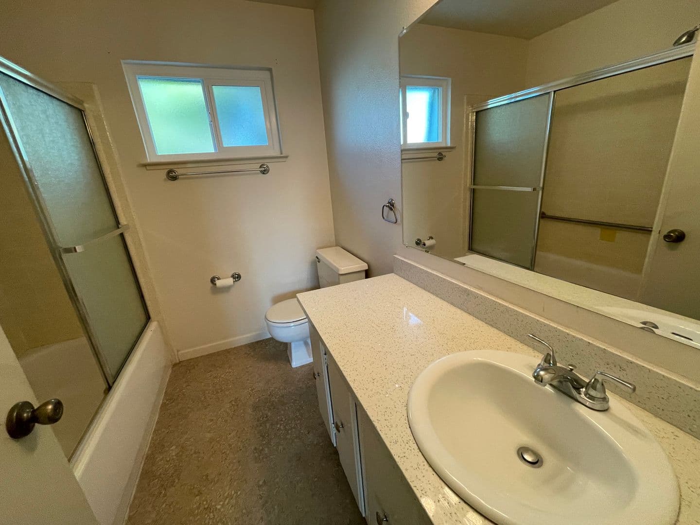 Sacramento Apartment: 3811 H Street