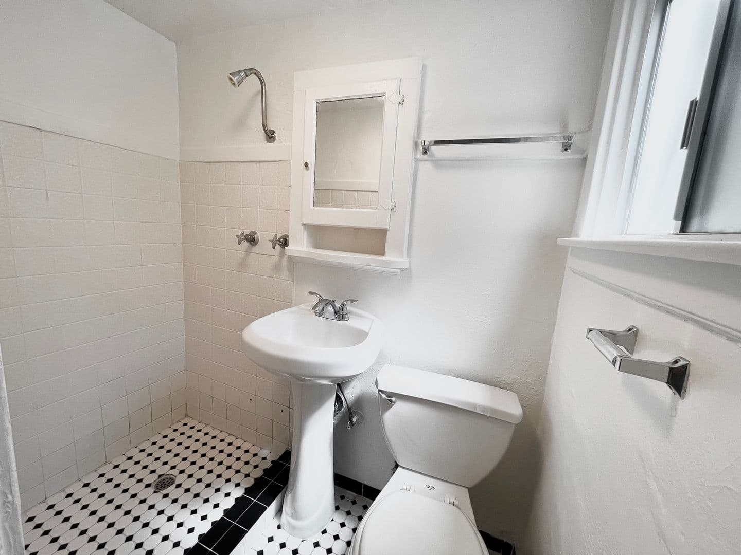 Sacramento Apartment: 1620-22 P Street