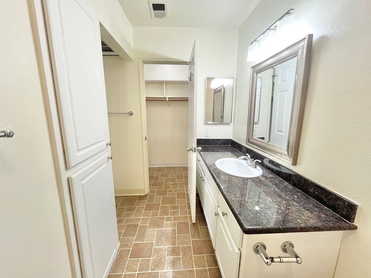 Sacramento Apartment: 3900-04 H Street