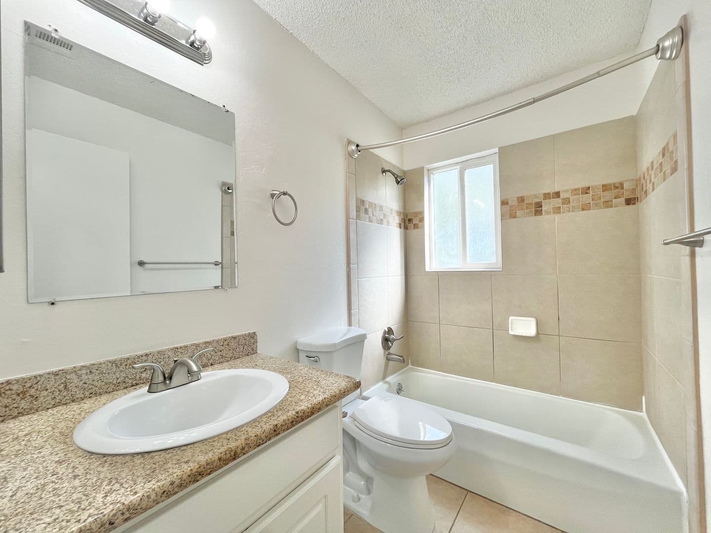 Sacramento Apartment: 2326 V Street