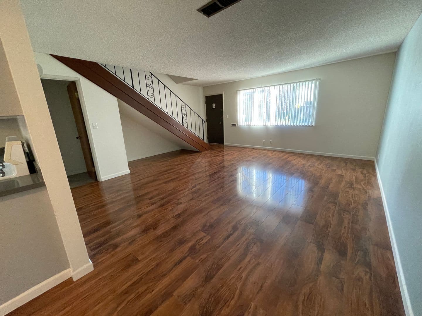 Sacramento Apartment: 3811 H Street