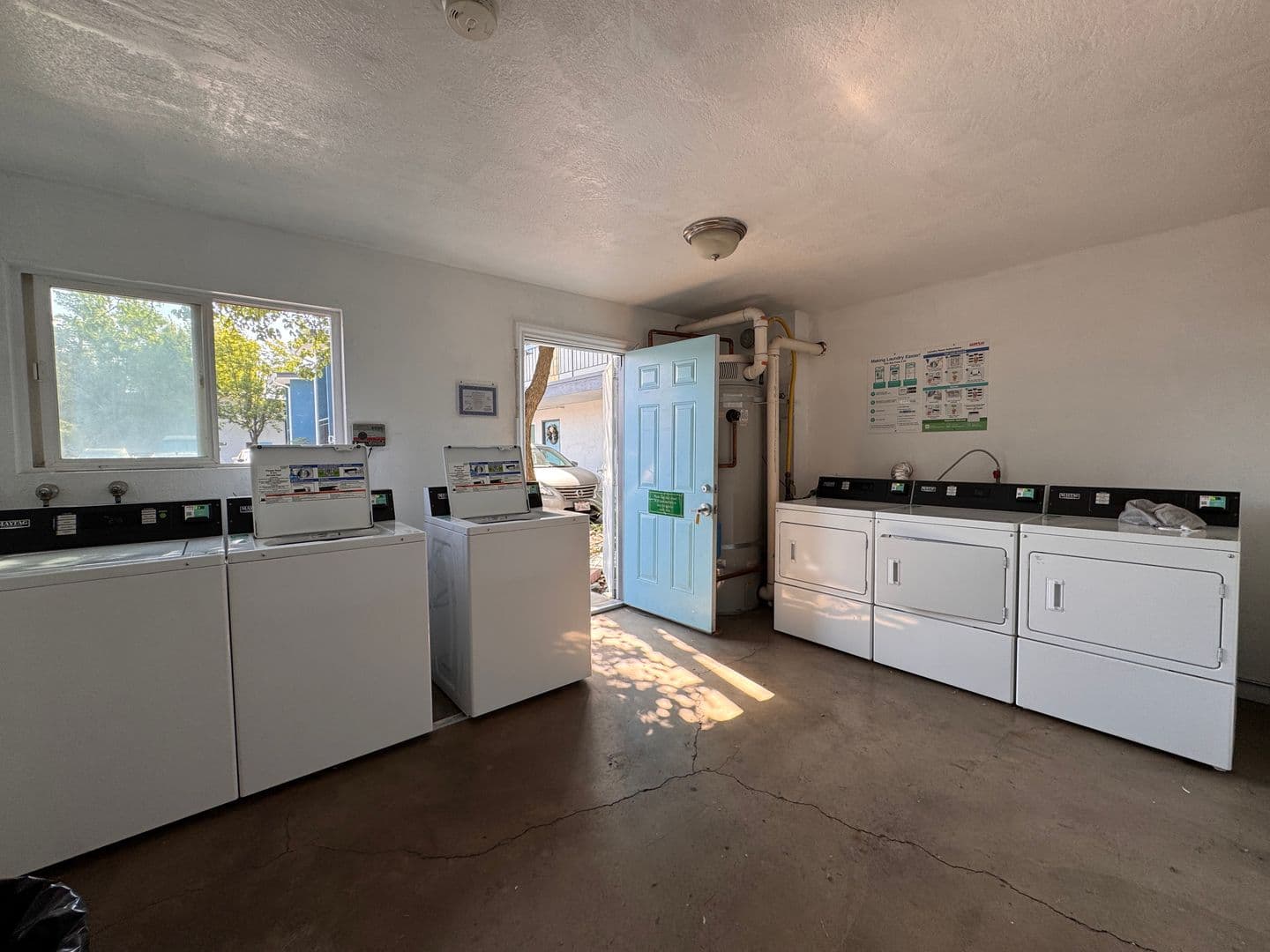 Sacramento Apartment: 4500 Del Rio Road