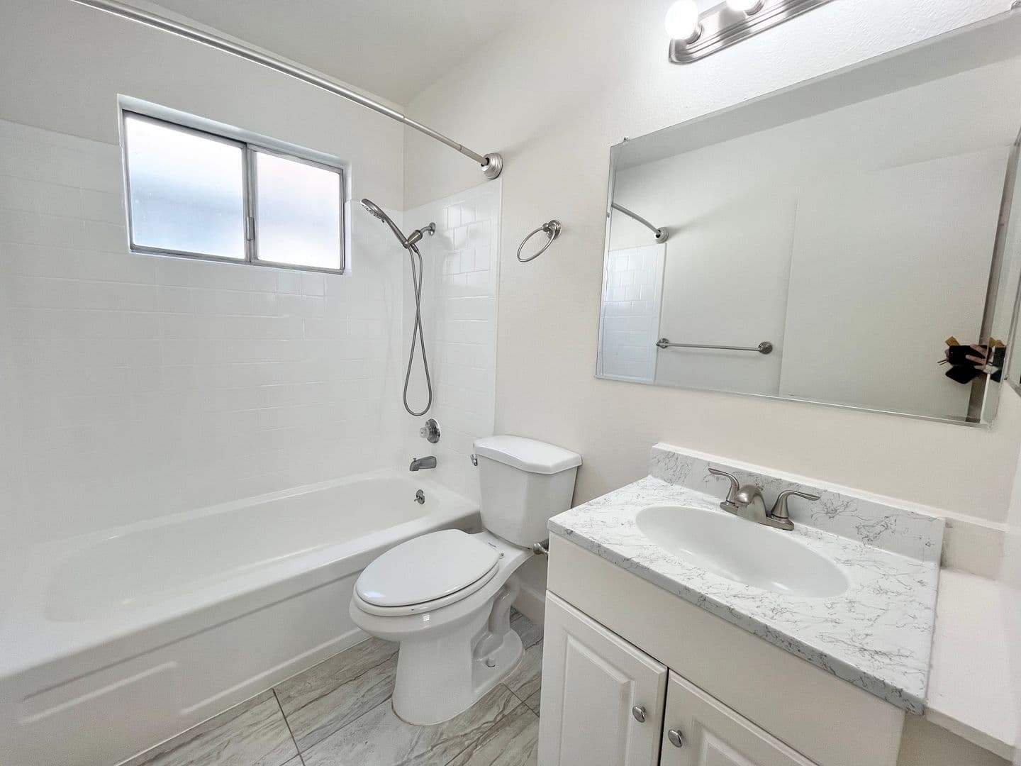 Sacramento Apartment: 2805-2807 H Street