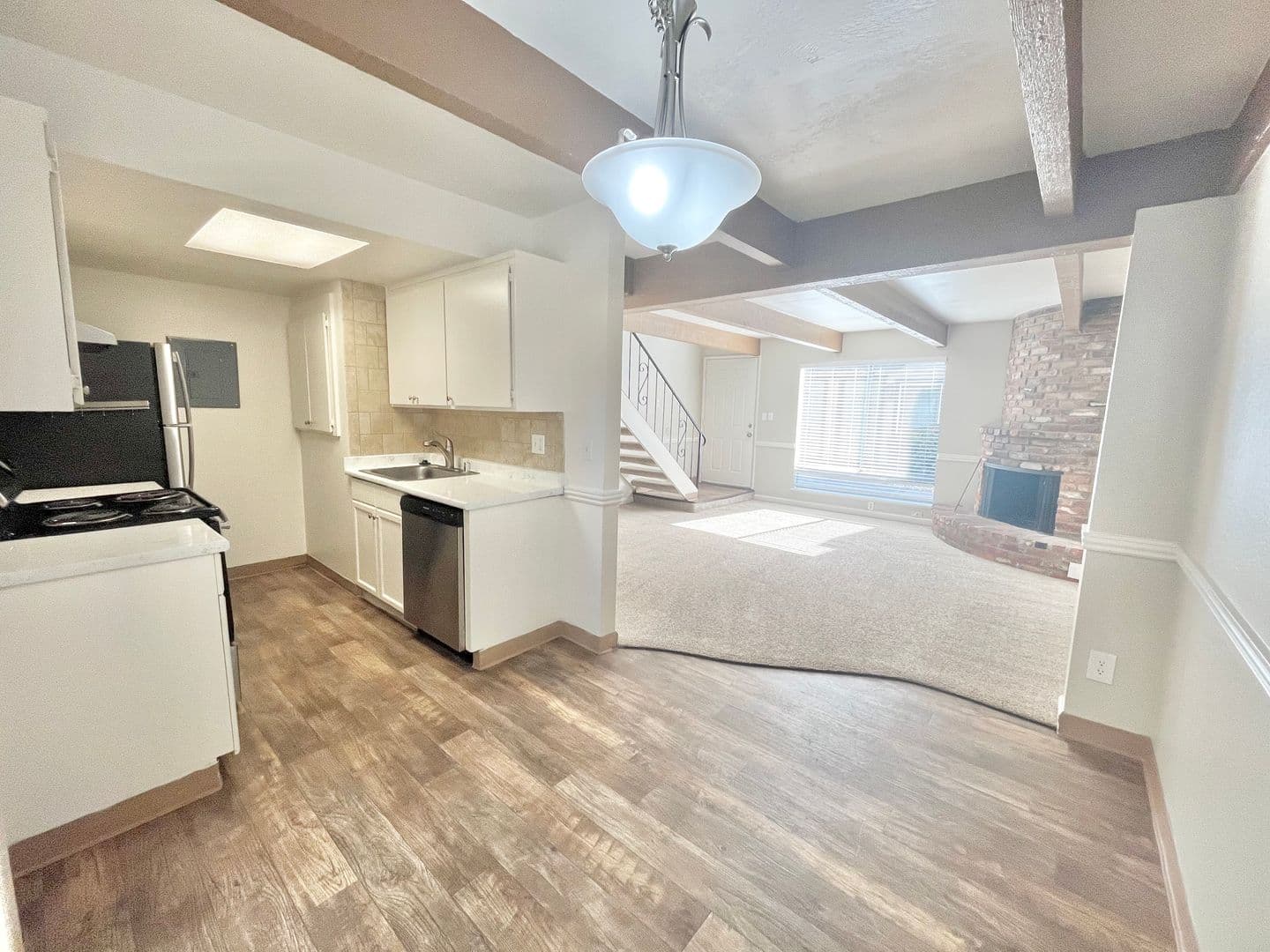 Sacramento Apartment: 2805-2807 H Street
