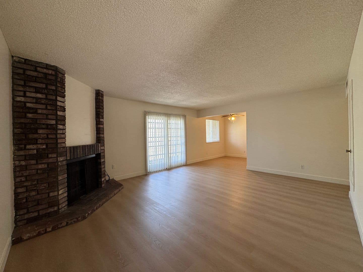 Sacramento Apartment: 541-551 Morse Avenue