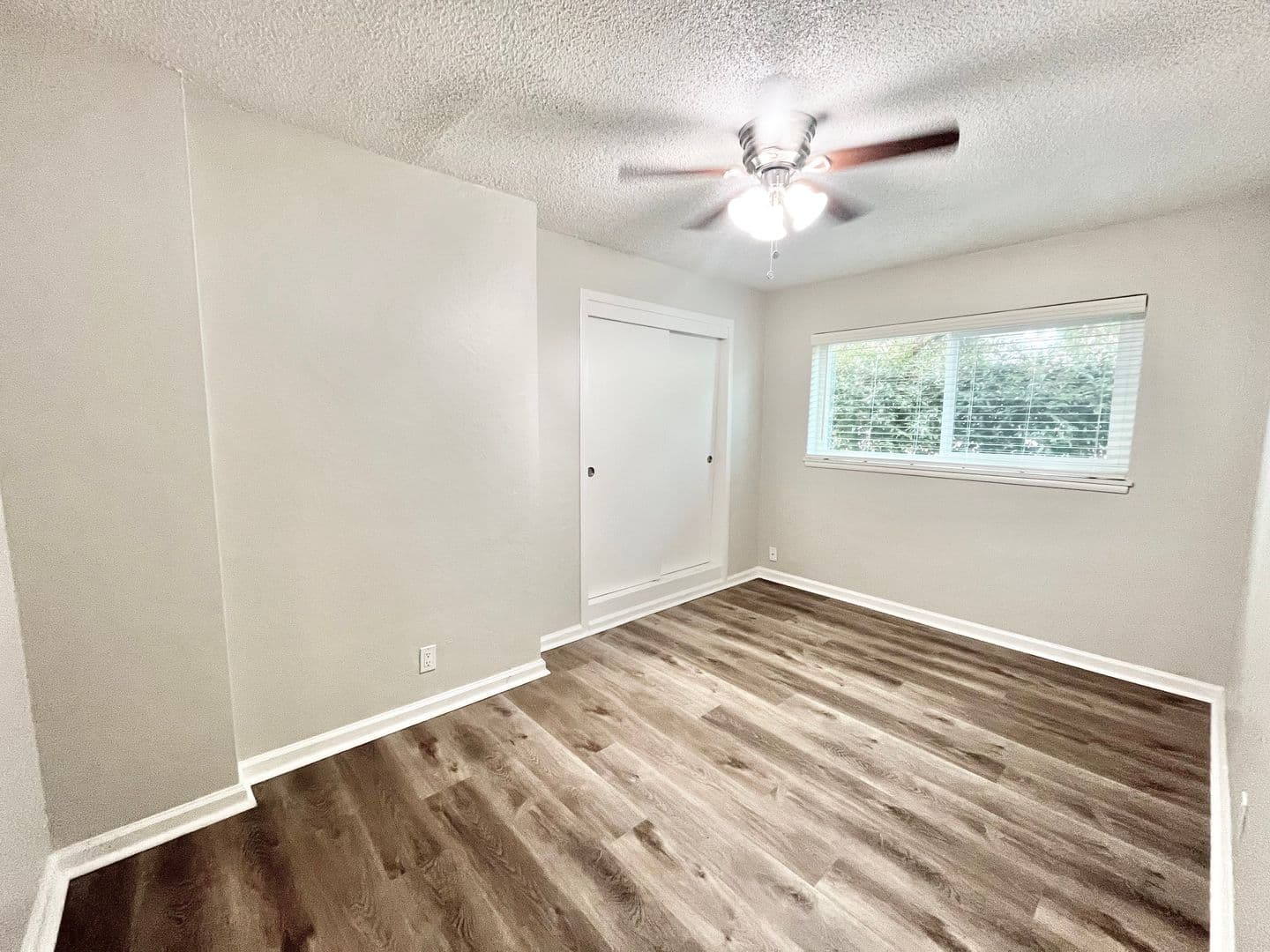 Sacramento Apartment: 2414 Capitol Avenue