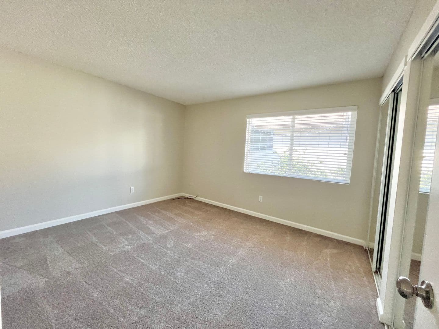 Sacramento Apartment: 2326 V Street
