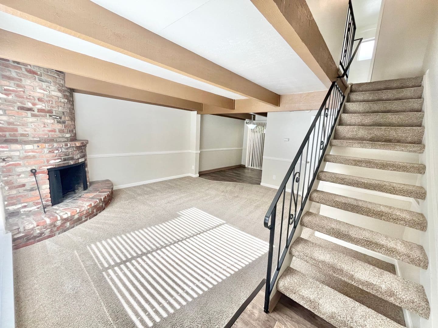 Sacramento Apartment: 2805-2807 H Street
