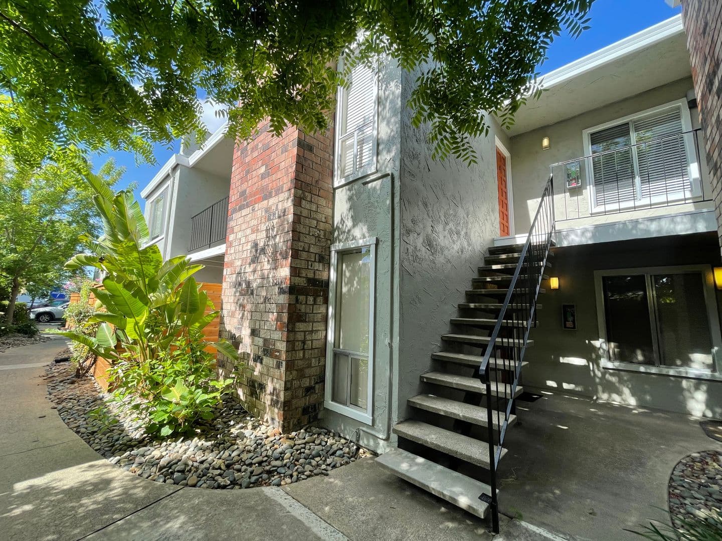 Sacramento Apartment: 3624-50 H Street