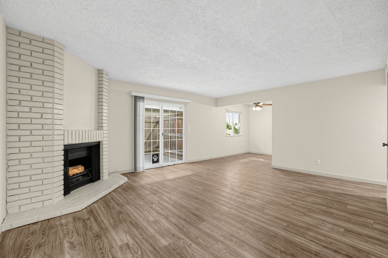 Sacramento Apartment: 541-551 Morse Avenue