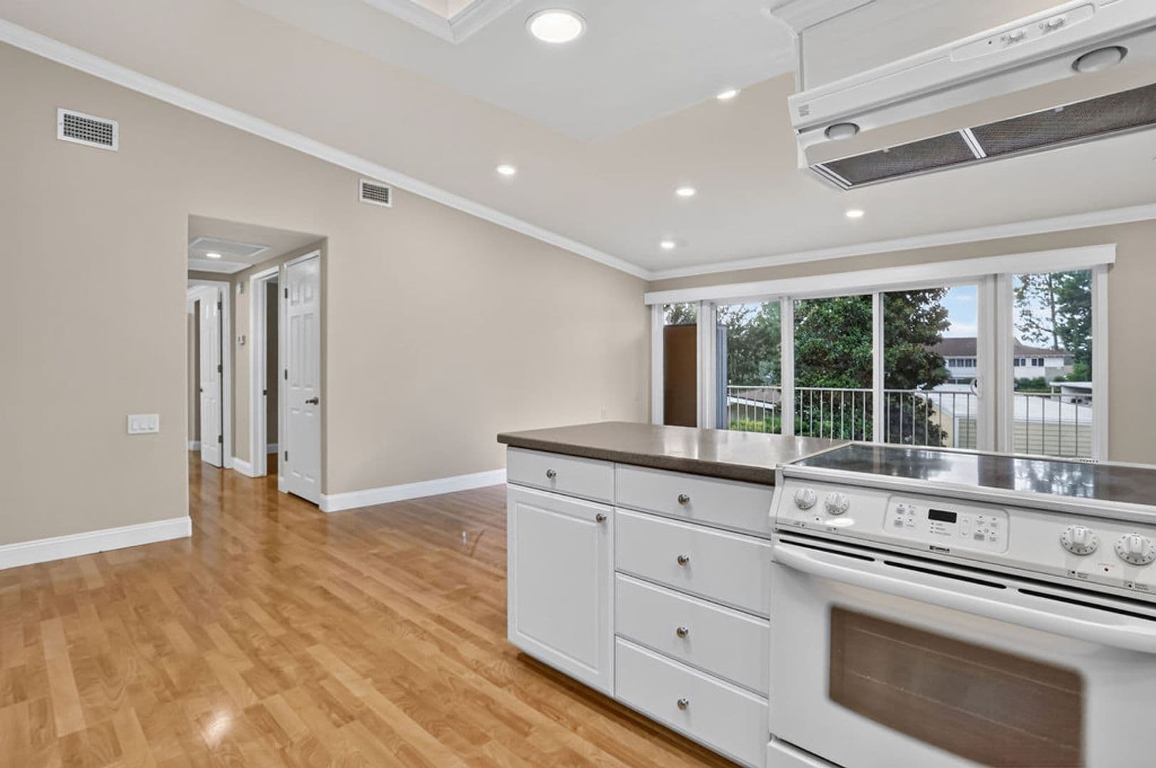 Laguna Woods Condo: 1 Via Castilla  Unit S