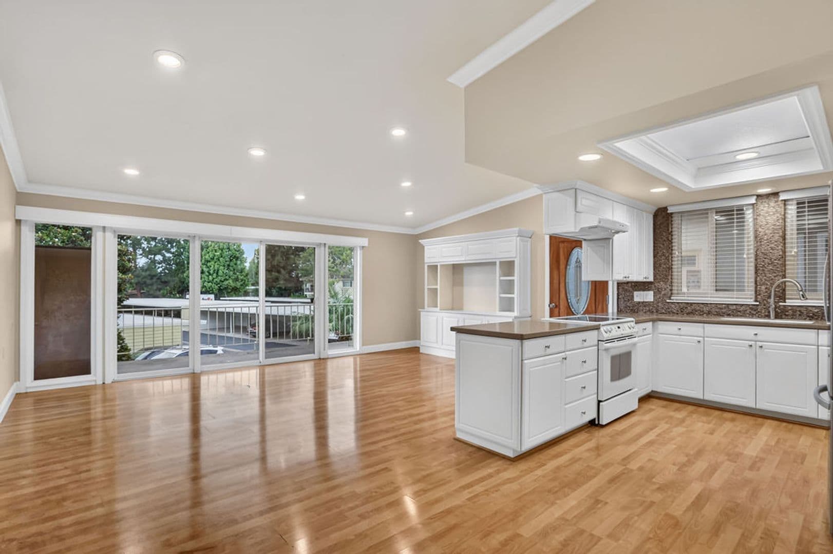 Laguna Woods Condo: 1 Via Castilla  Unit S
