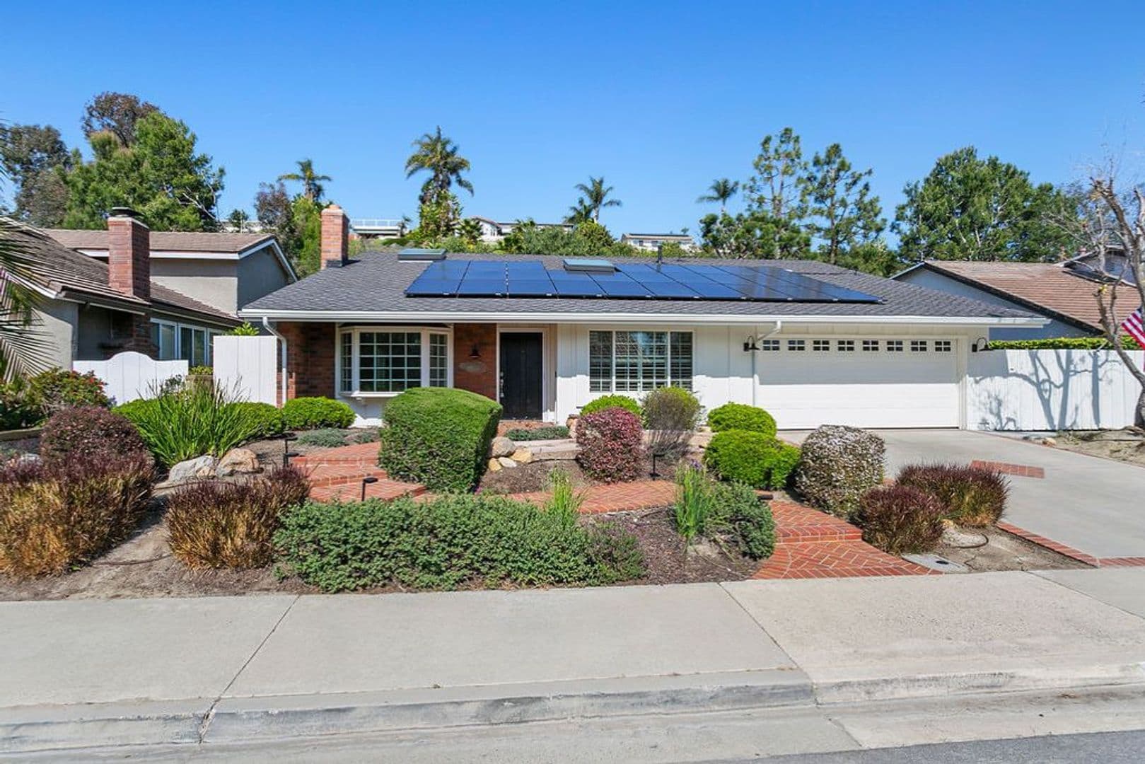 Mission Viejo House: 27242 Cordero Ln