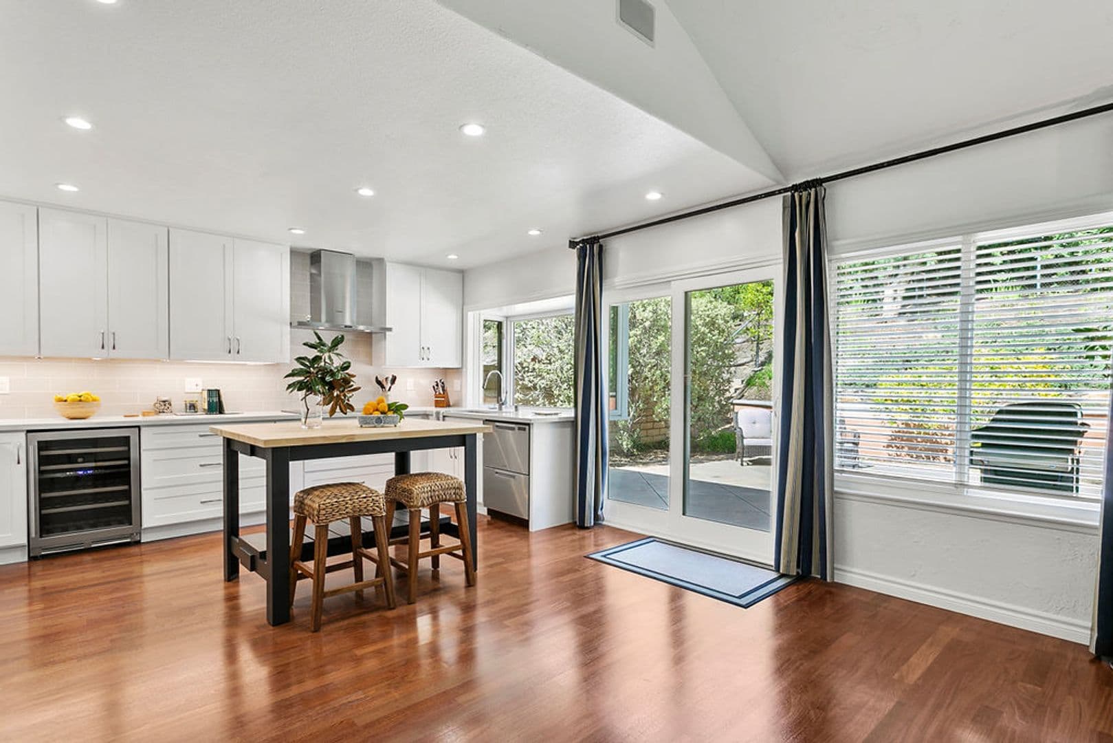 Mission Viejo House: 27242 Cordero Ln
