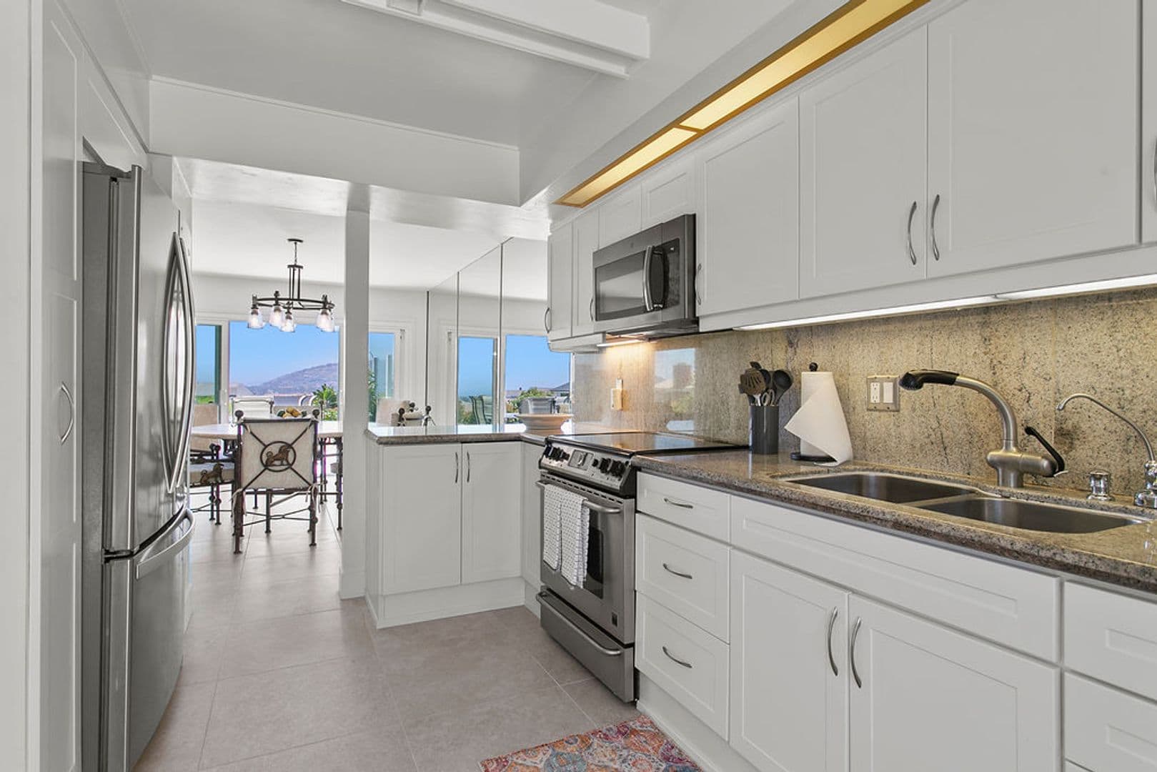 Dana Point House: 33925 Faeroe Bay