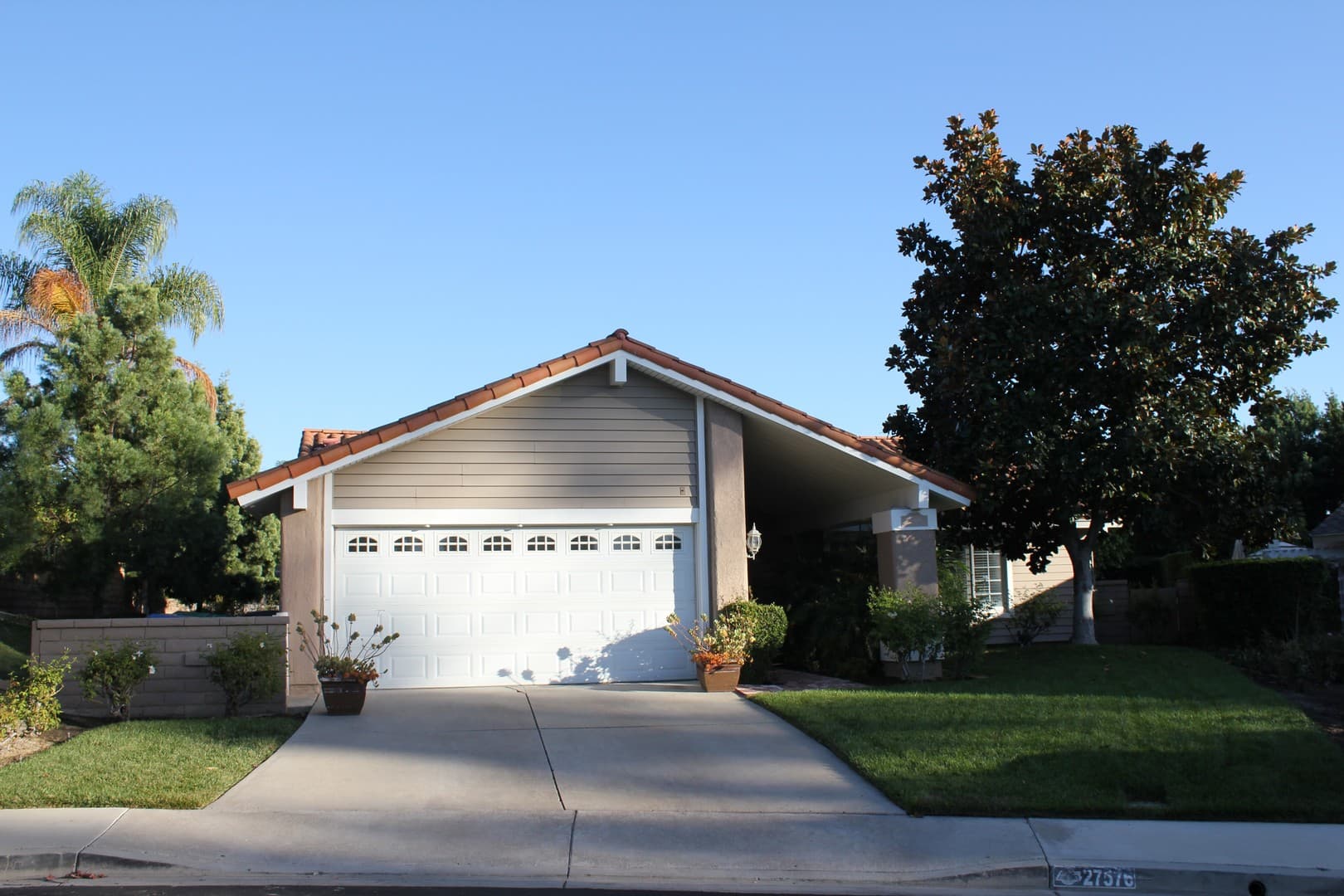 Mission Viejo House: 27576 Agrado