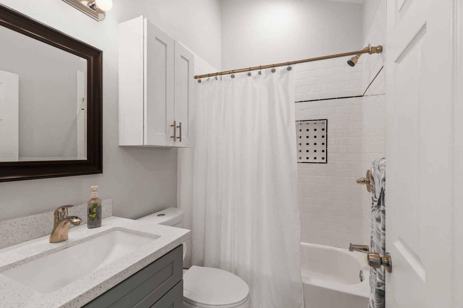 Dana Point House: 33895 Alcazar