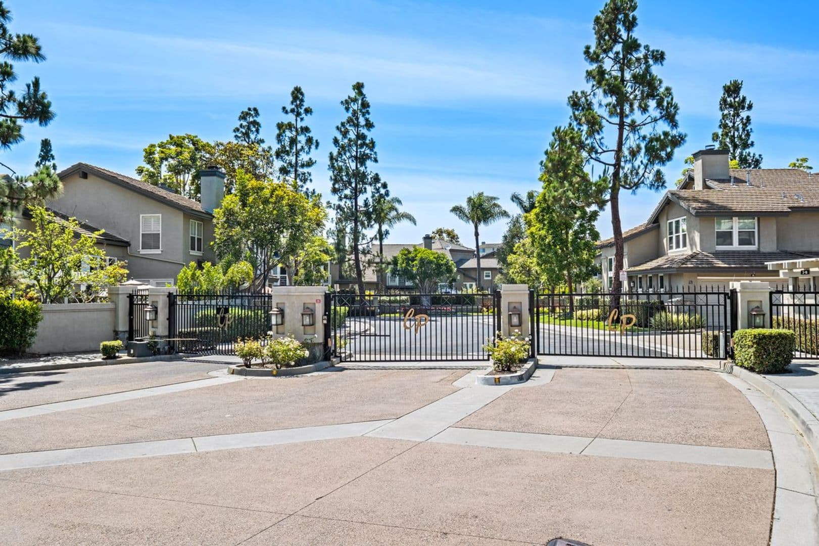 Laguna Niguel House: 54 Cameray Heights