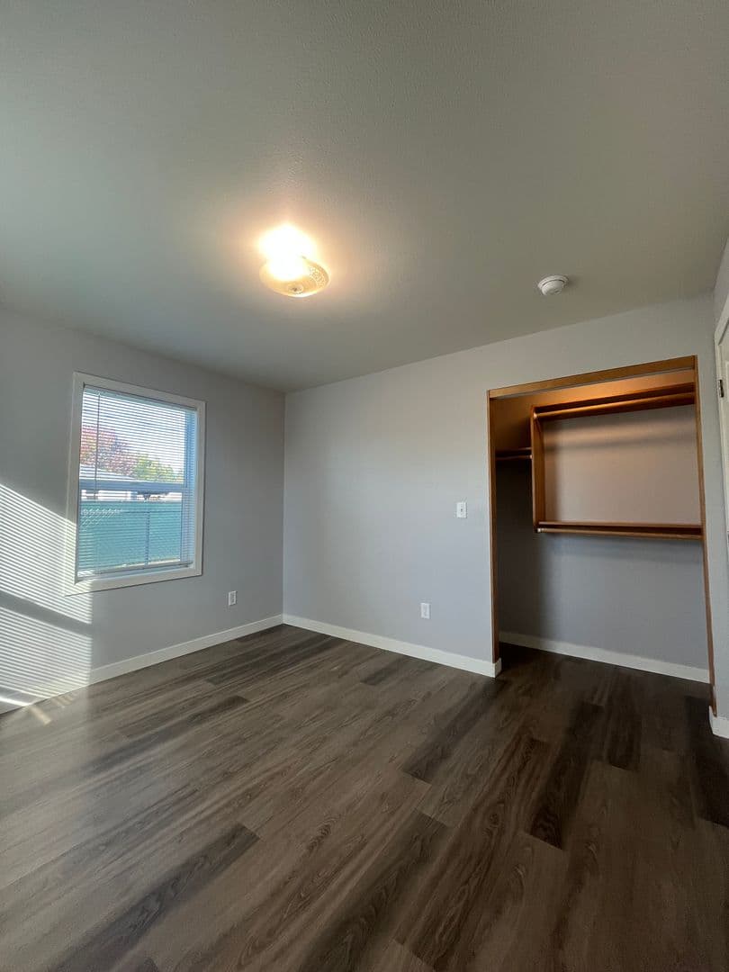 Springfield House: 345 52nd