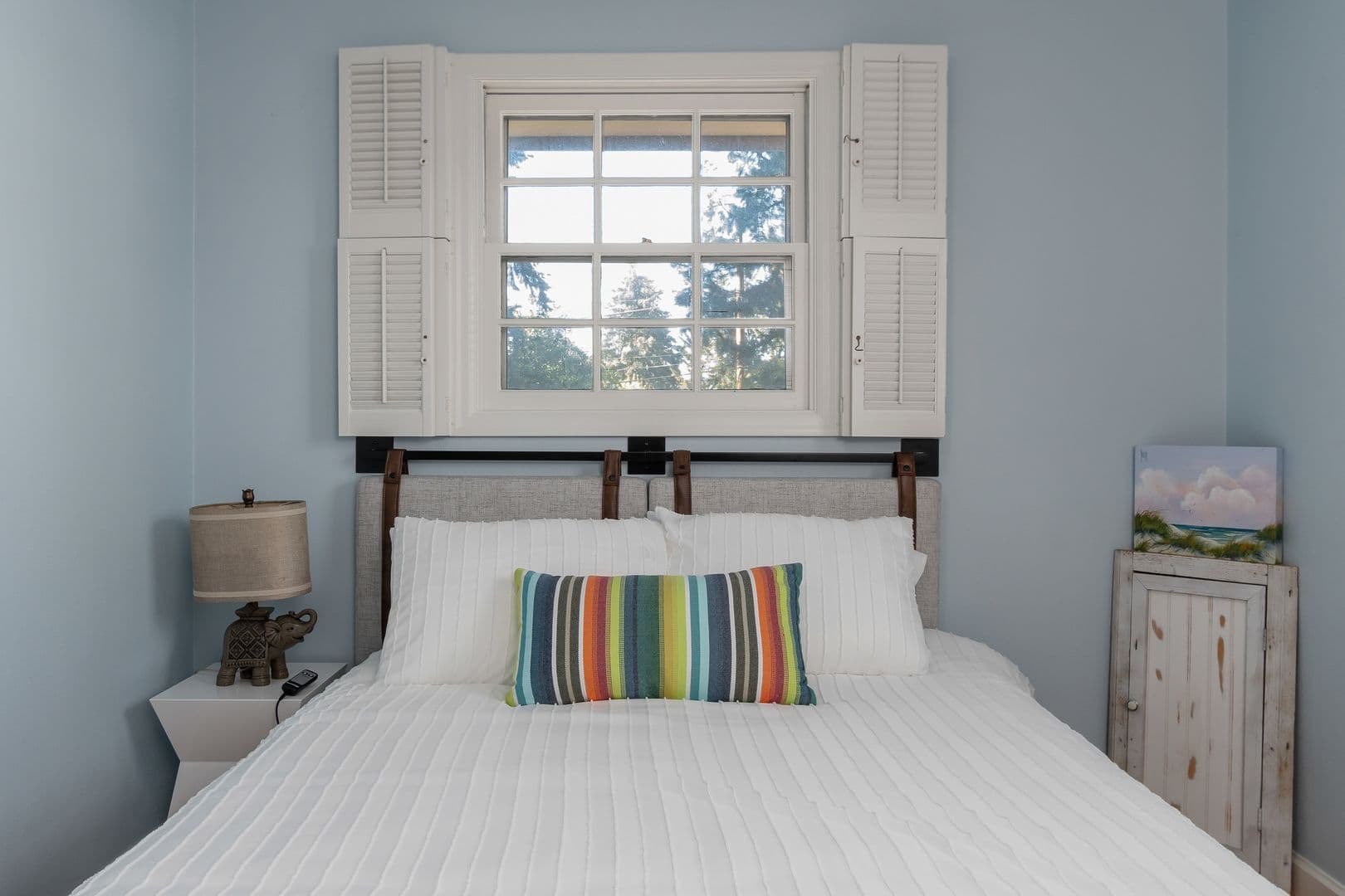 Eugene House: 1565 Flintridge Ave.