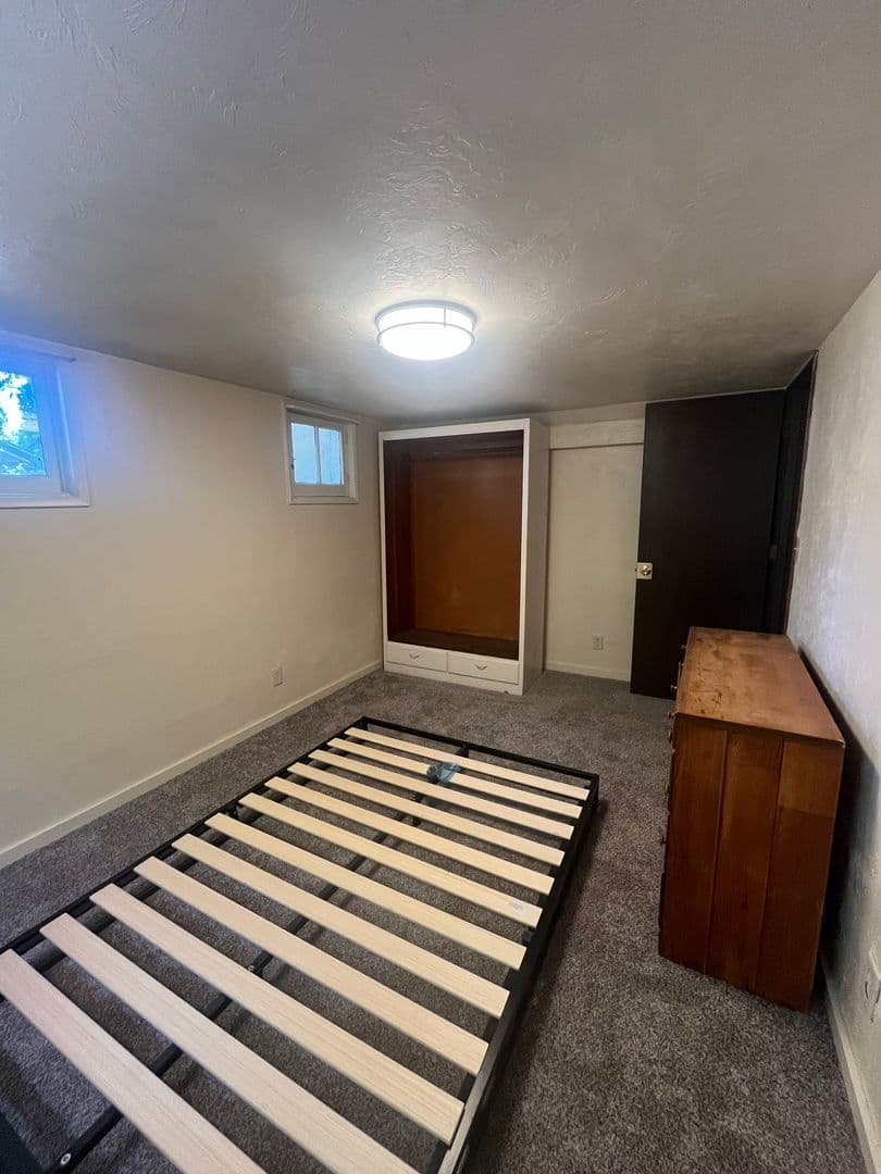 Eugene House: 430 W 12th #5
