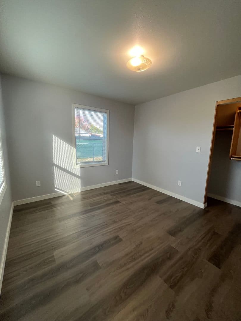 Springfield House: 345 52nd
