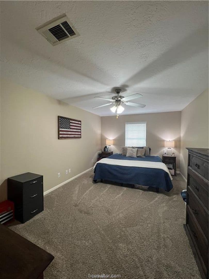 College Station Apartment: 11347 North Dowling Road