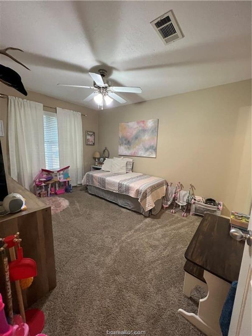 College Station Apartment: 11347 North Dowling Road