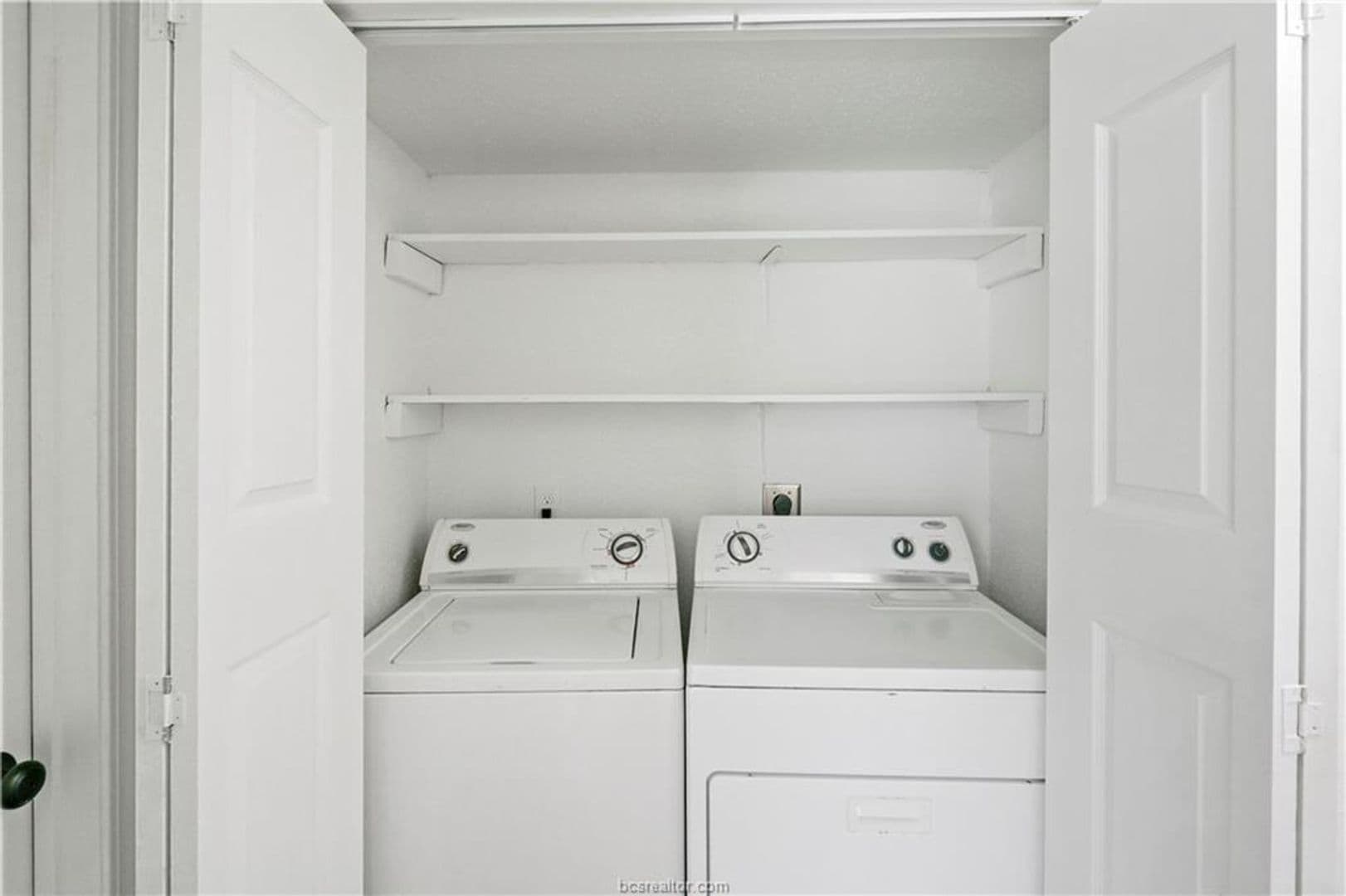College Station Apartment: 1503 Alpine Circle