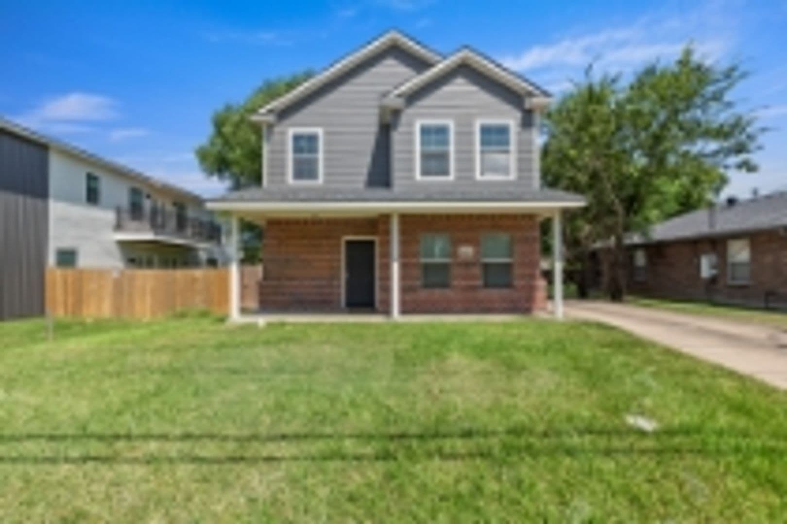College Station Apartment: 403 Holleman Drive