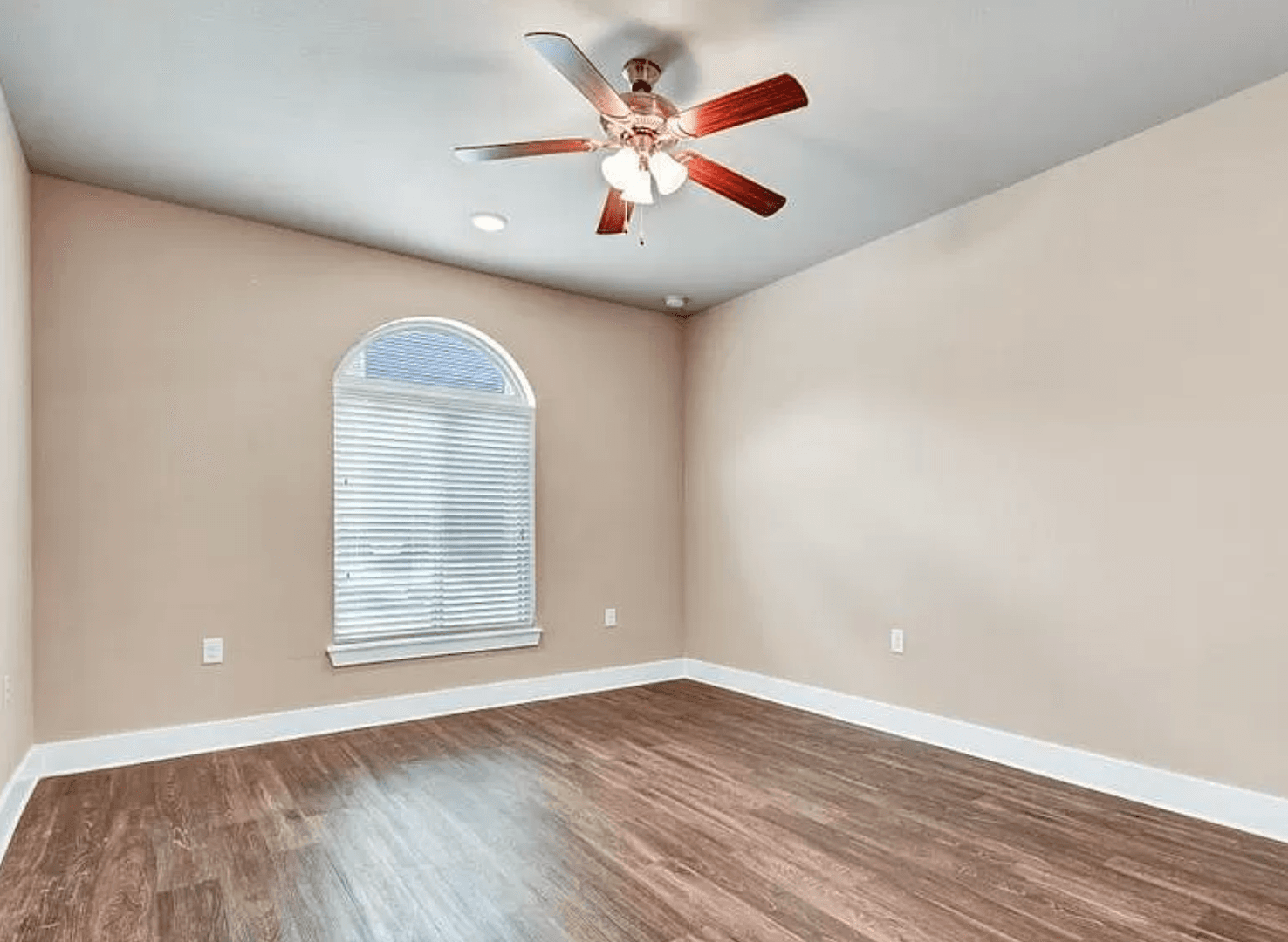 College Station Apartment: 602 Cherry St