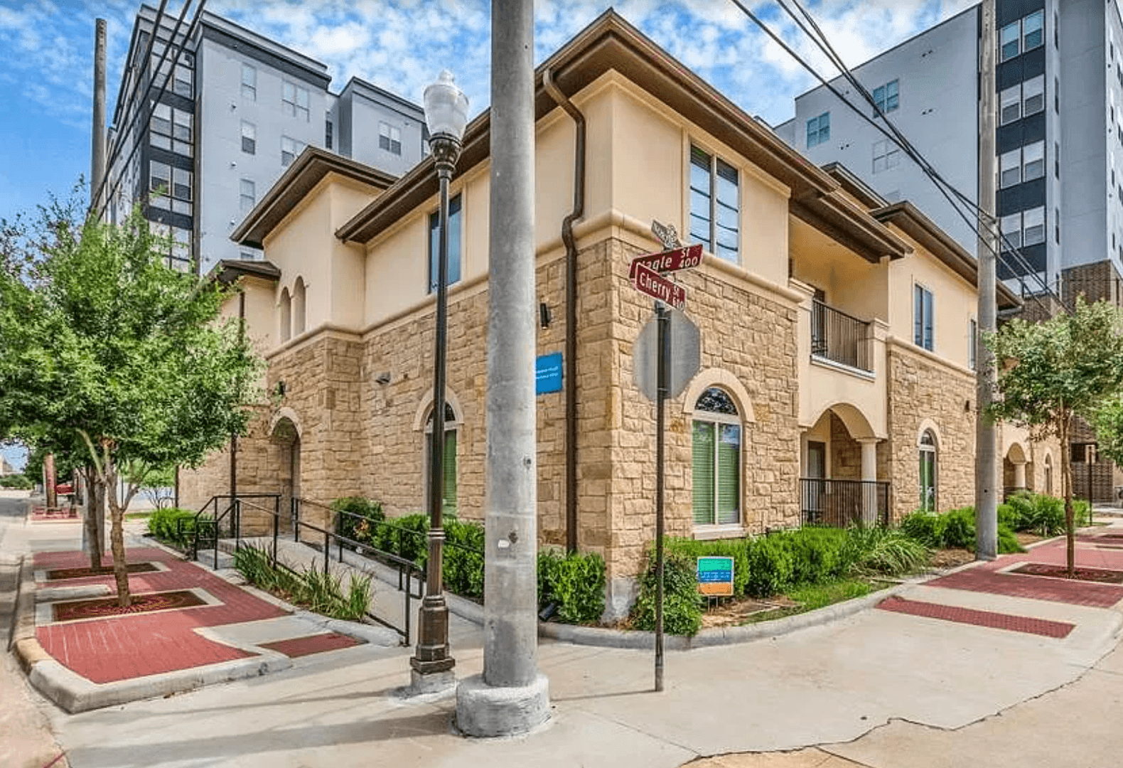 College Station Apartment: 602 Cherry St