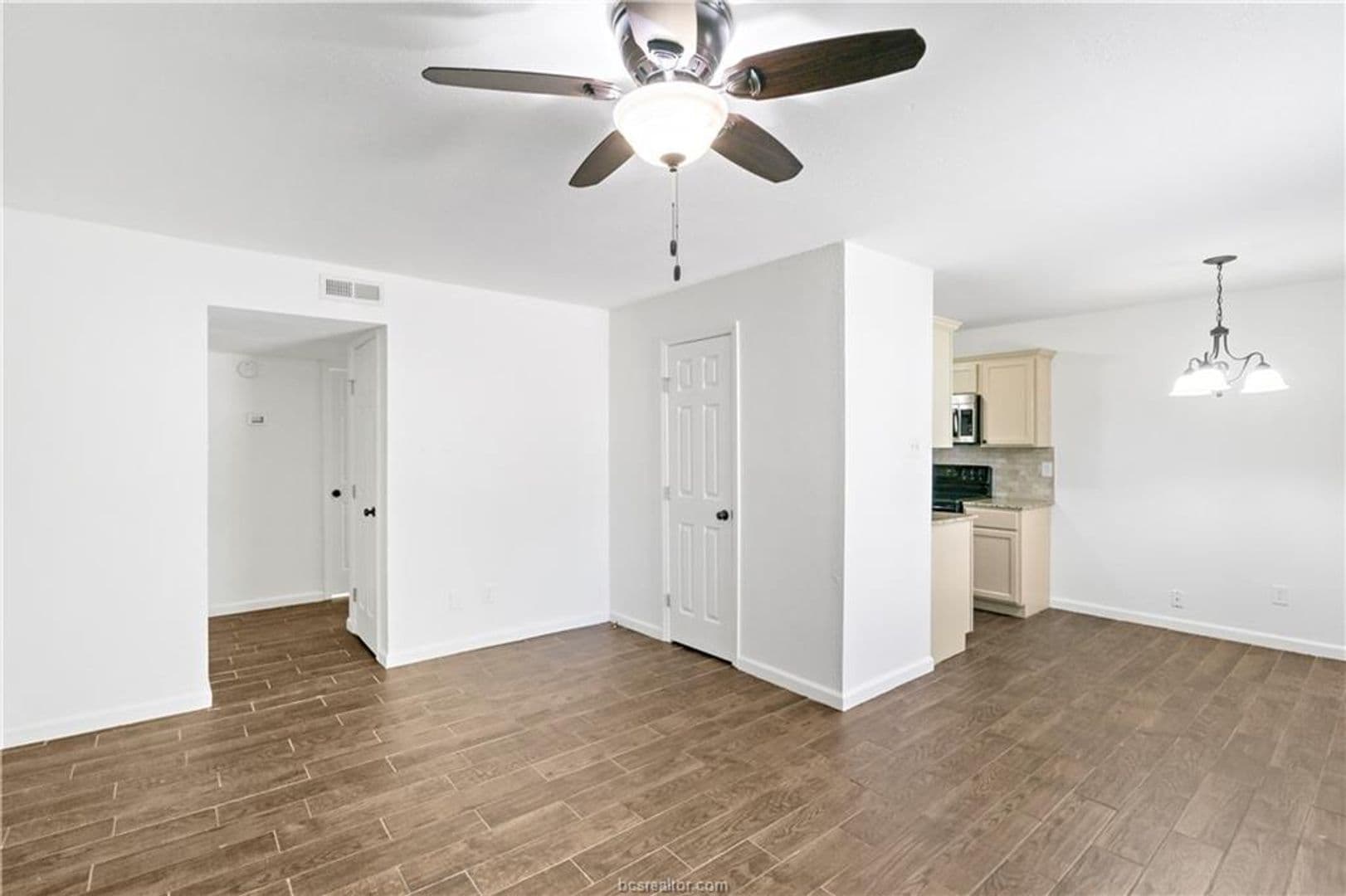 College Station Apartment: 1503 Alpine Circle