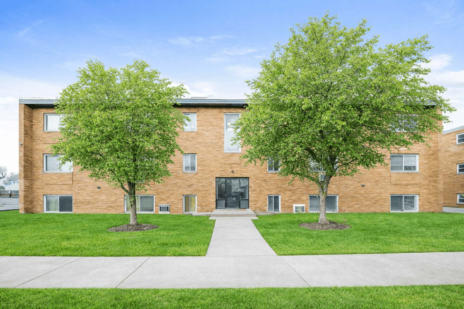 Cleveland Apartment: 4072 Fulton Rd